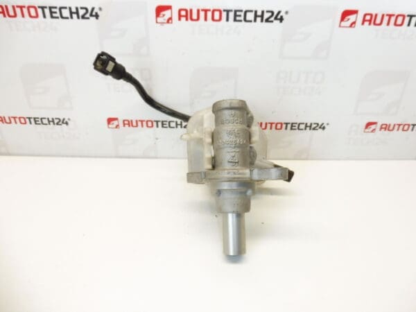 Maître cylindre de frein Citroën Peugeot 0204254242 4601V1