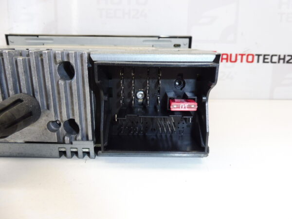 Autoradio CD MP3 Citroën Peugeot RD4 N2 9660647677 657952